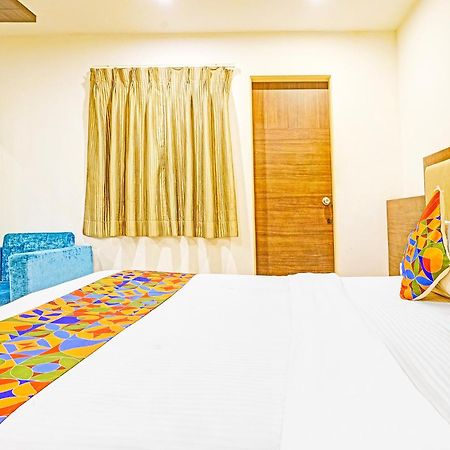 Fabhotel Prime Sky Light Vadodara Exteriör bild