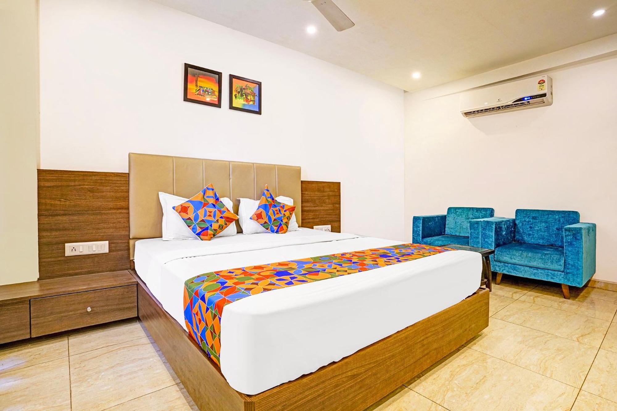 Fabhotel Prime Sky Light Vadodara Exteriör bild